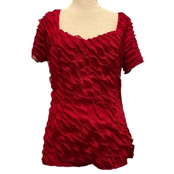 NWT Forever Fashion Blouse Size M Red Ruffle Scoop Neck Party Cocktail Xmas - Picture 1 of 7